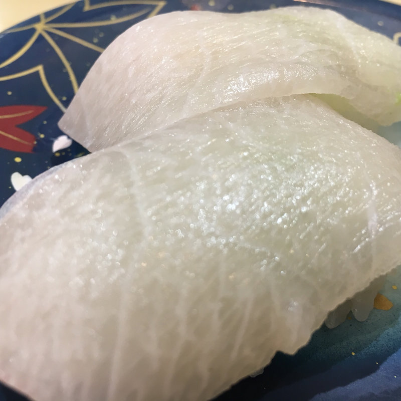 寒ブリ脂身(大河すし)