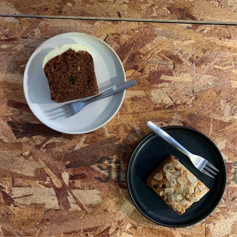 キャロットケーキのパウンドケーキ(BLUE BEANS ROASTERY)