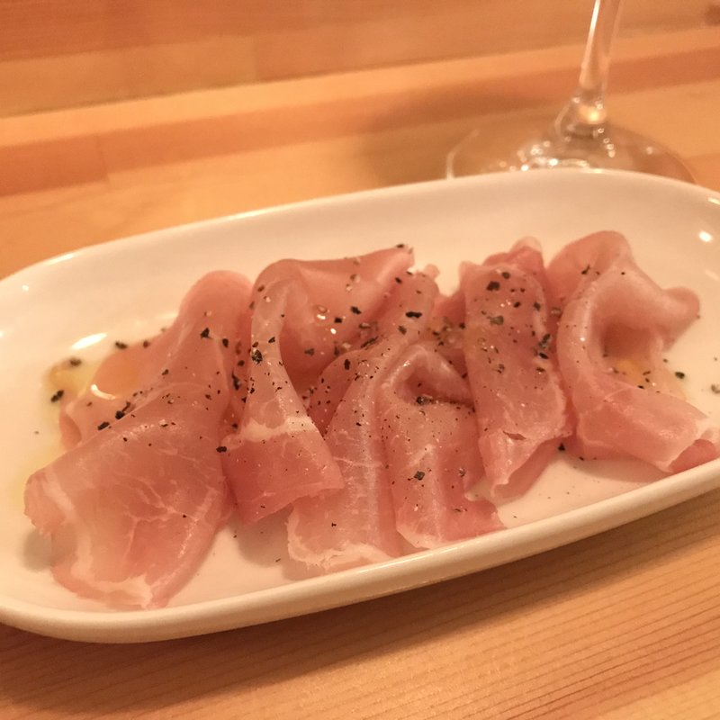 北海道産生ハム(ワイン食堂 神田ゼロ)