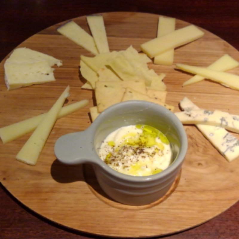 七種類チーズ盛り合わせ(俺のイタリアンJAZZ)