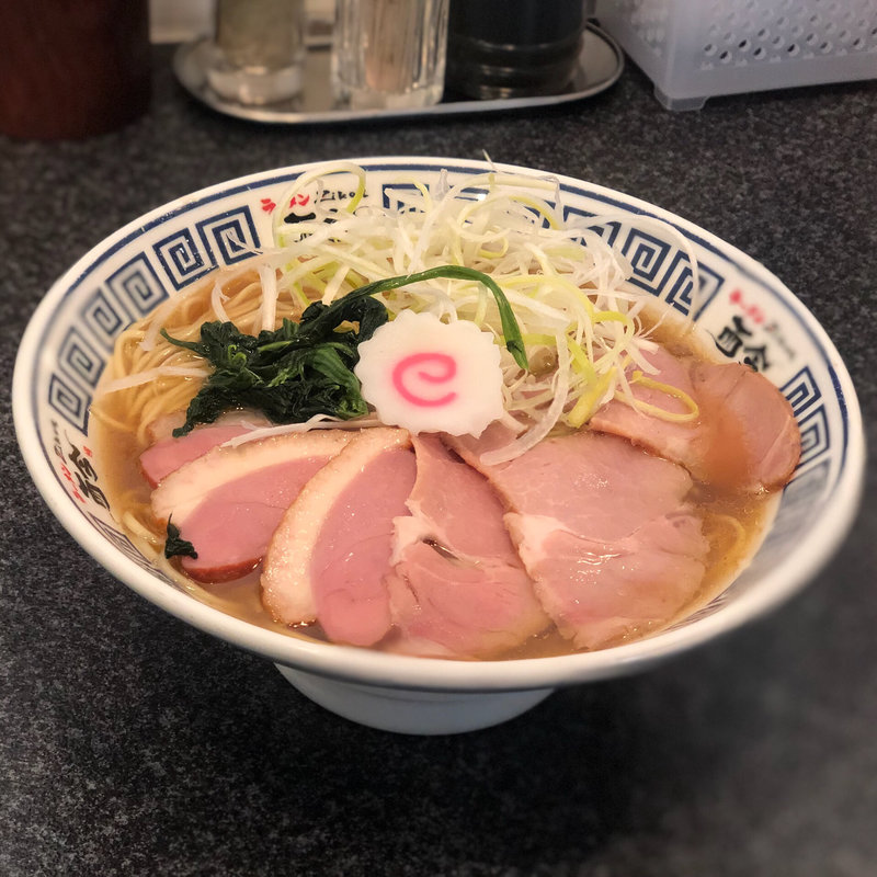 特製あっさり醤油芳醇鶏香醤油そば(ラーメン而今 中之島フェスティバルプラザ店)