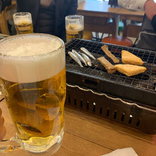 ビールと突き出し(磯丸水産 歌舞伎町東通り店)