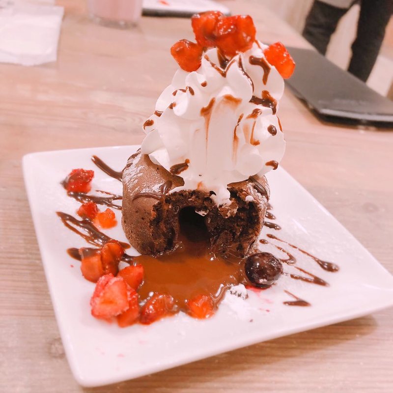 フォンダンショコラ(ドリア＆グラタンなつめ)