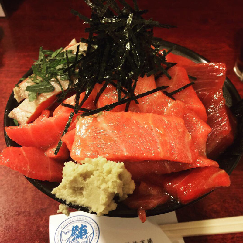 ハーフ丼(スナックまぐろ)