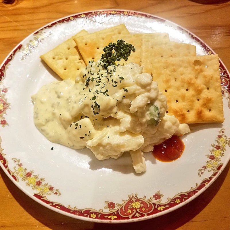 手作りポテトサラダ(魚屋スタンドふじ子 ルクア店)