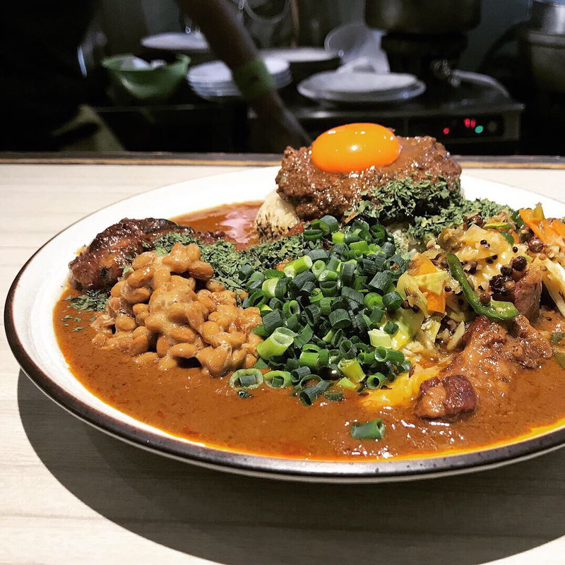 辛口 並盛 豚 キーマ アチャール  納豆 ドライパクチー(吉田カレー  )