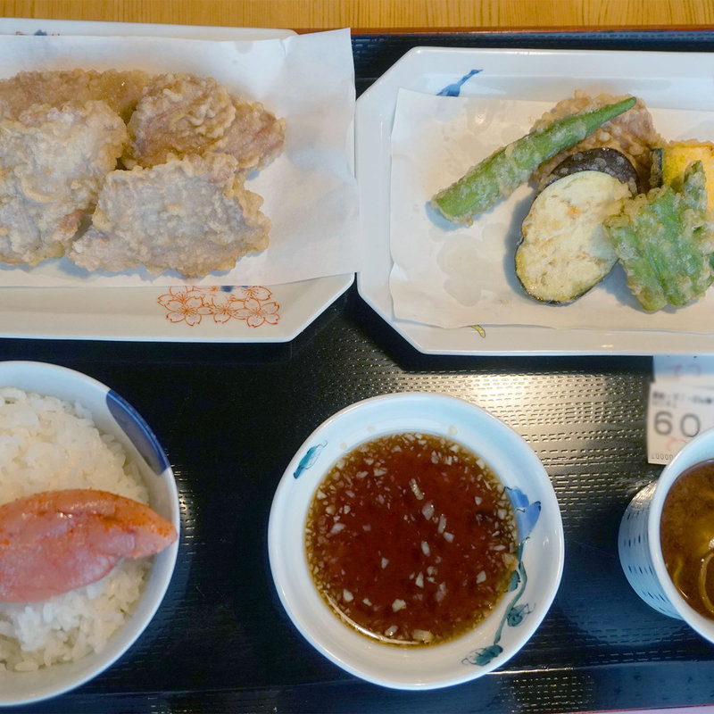 豚ヒレ定食(天ぷら専門店·陣屋 二丈店)
