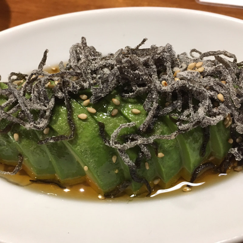 アボガドと塩昆布の和え物(リバーサイドコマツ)