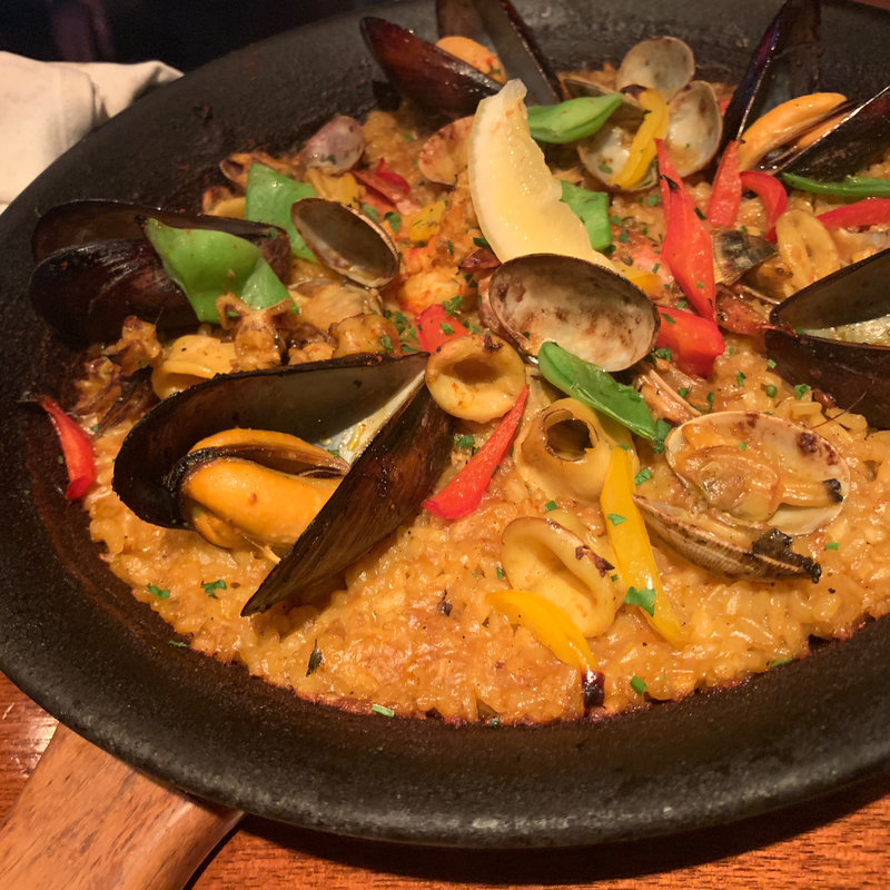 ワタリガニのパエリア(THE RIGOLETTO ocean club)