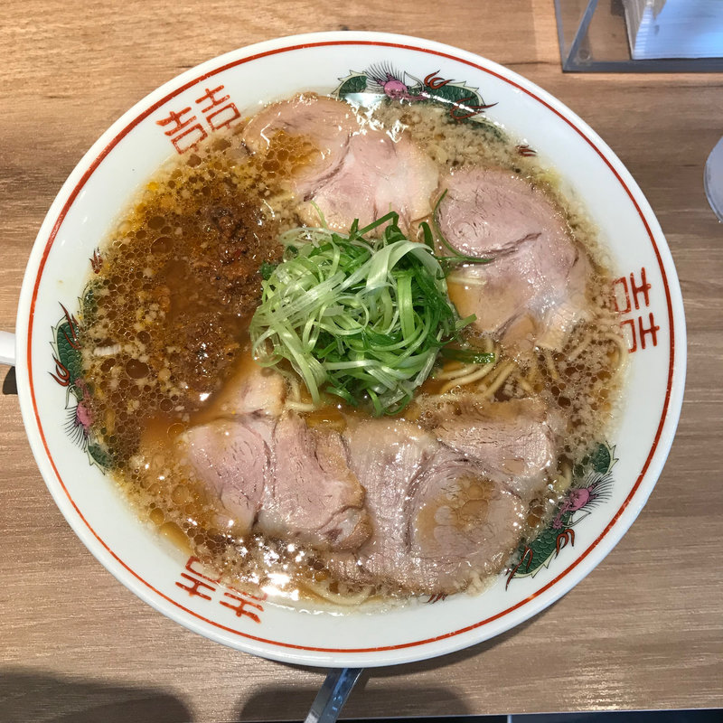 醤油ラーメン(麺や八（はち）)