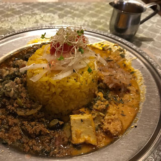 あいがけカレー ランチ(旧ヤム鐡道)