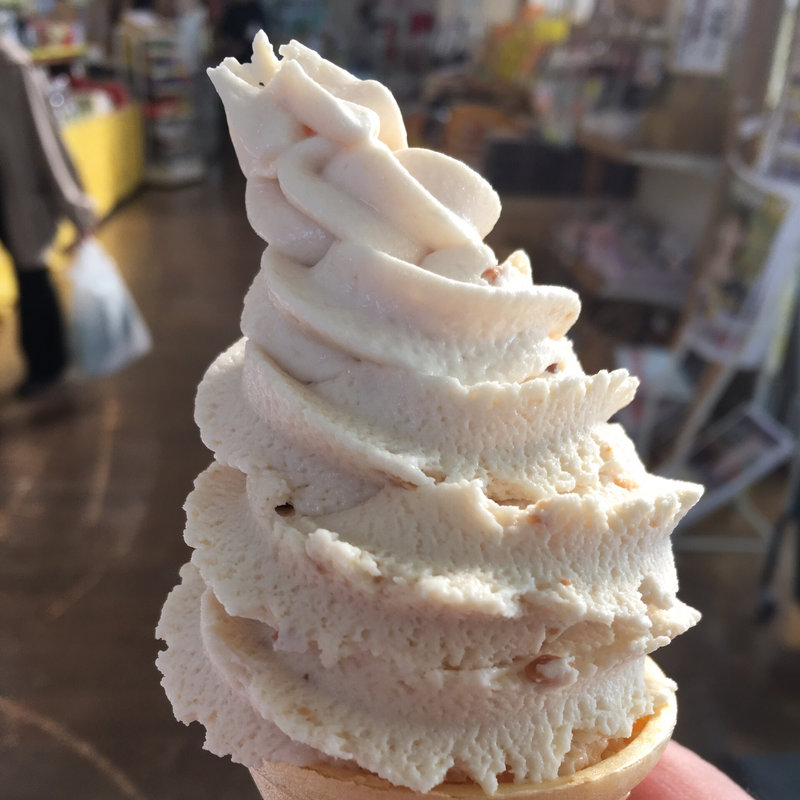 落花生のソフトクリーム(道の駅あずの里いちはら （アズノサトイチハラ）)