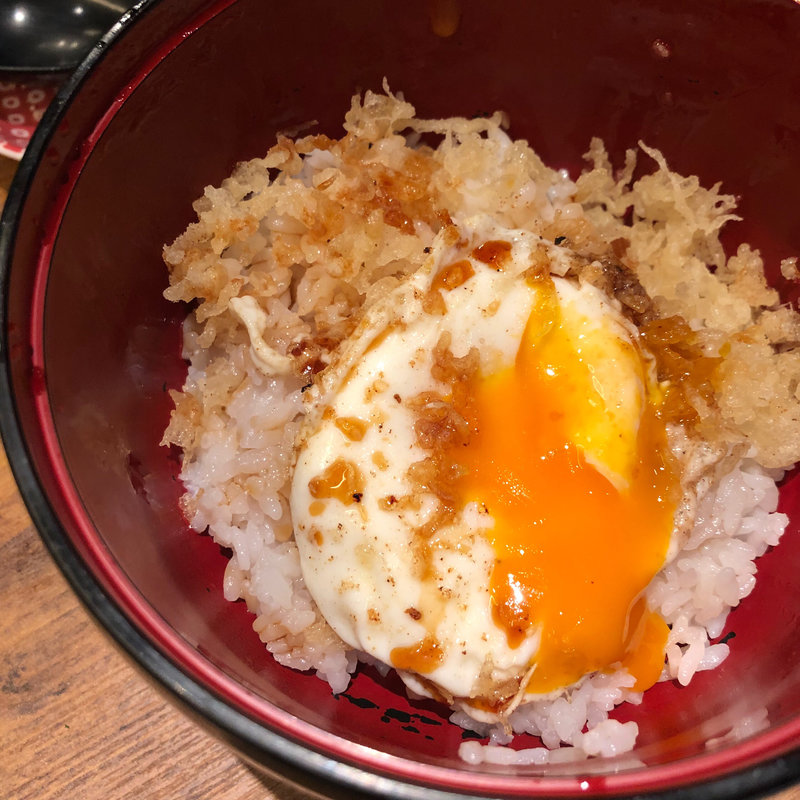 半熟玉子天めし(天ぷら酒場 NAKASHO)