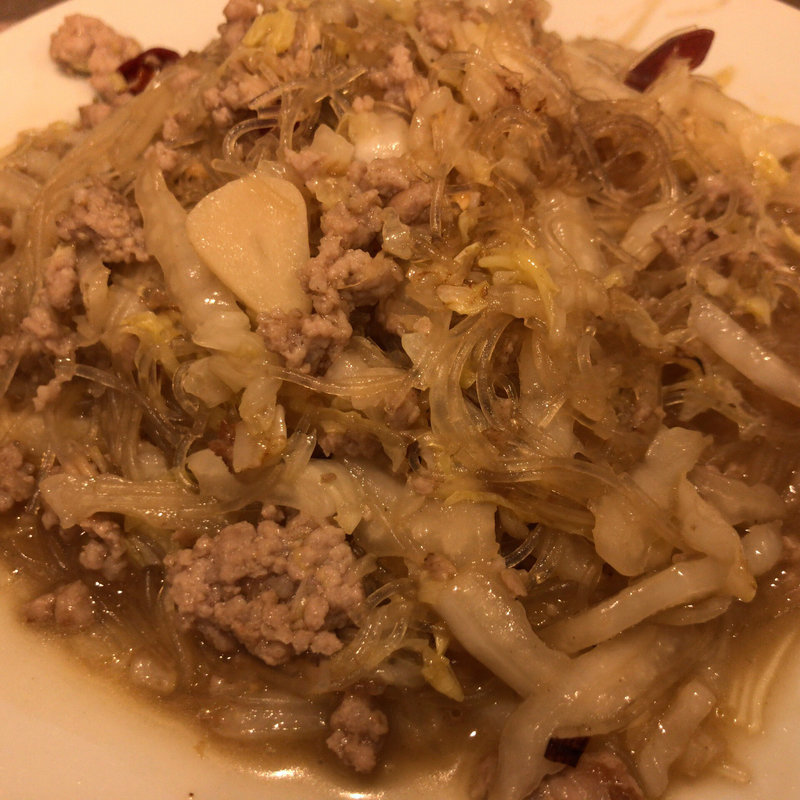 白菜と春雨炒め(中華 大興)