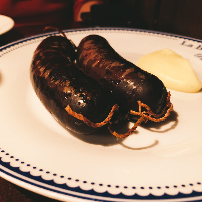 ブーダンノワール(アベス （Abbesse）)