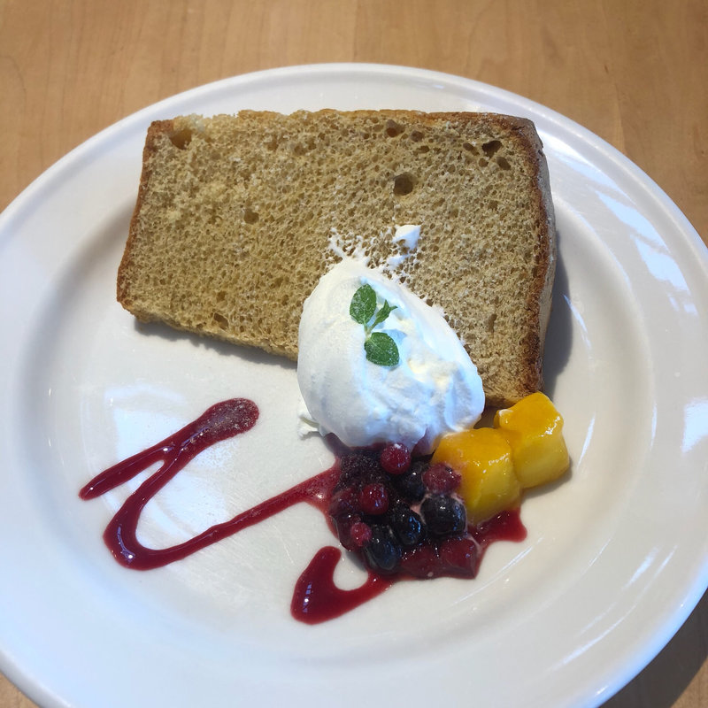 紅茶のシフォンケーキ(EVERYONEs CAFE)