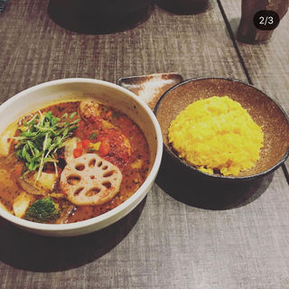 チキンと野菜のスープカレー(薬膳スープカレー・シャナイア （Shania）)