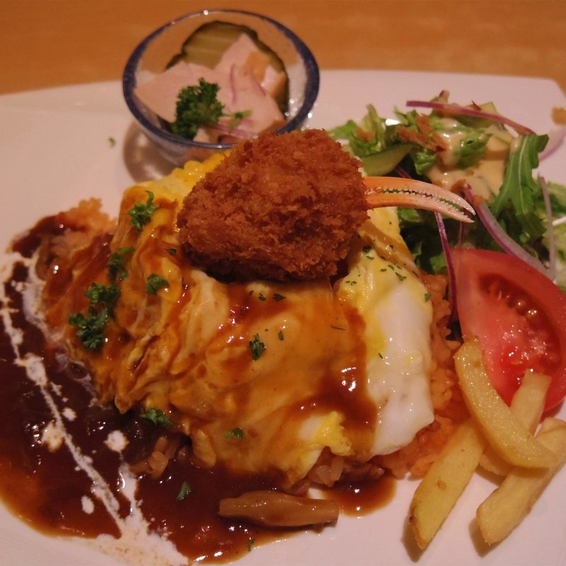 蟹爪付コロッケのせオムライスセット(ピノキオさくら野 北上店 )