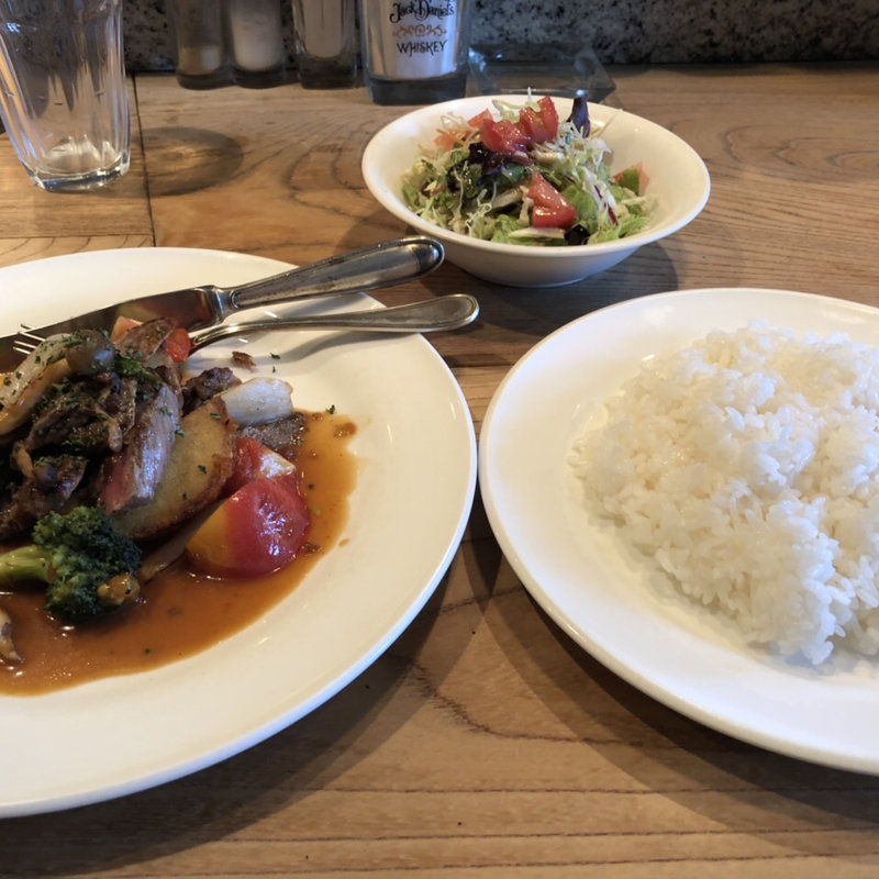 ハンバーグ定食(ズー （ZOO）)