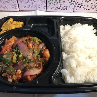 チキンチリ丼(アジアンインディアンレストラン ニューサラティー ASIAN INDIAN RESTAURANT NEW SARATHI)