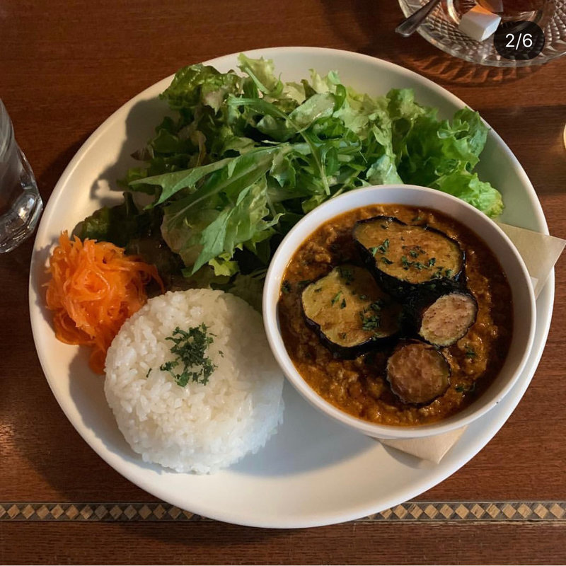 (アナログ カフェ ラウンジ トーキョー （ANALOG CAFE／LOUNGETOKYO）)