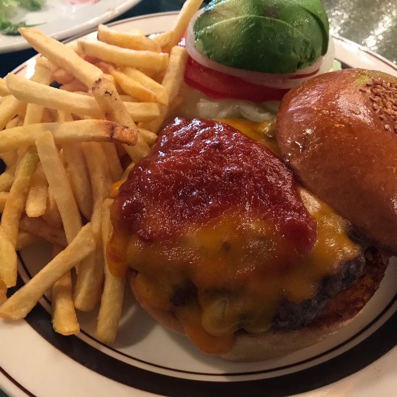 アボカドハンバーガー(デモデヘブン 福生店)