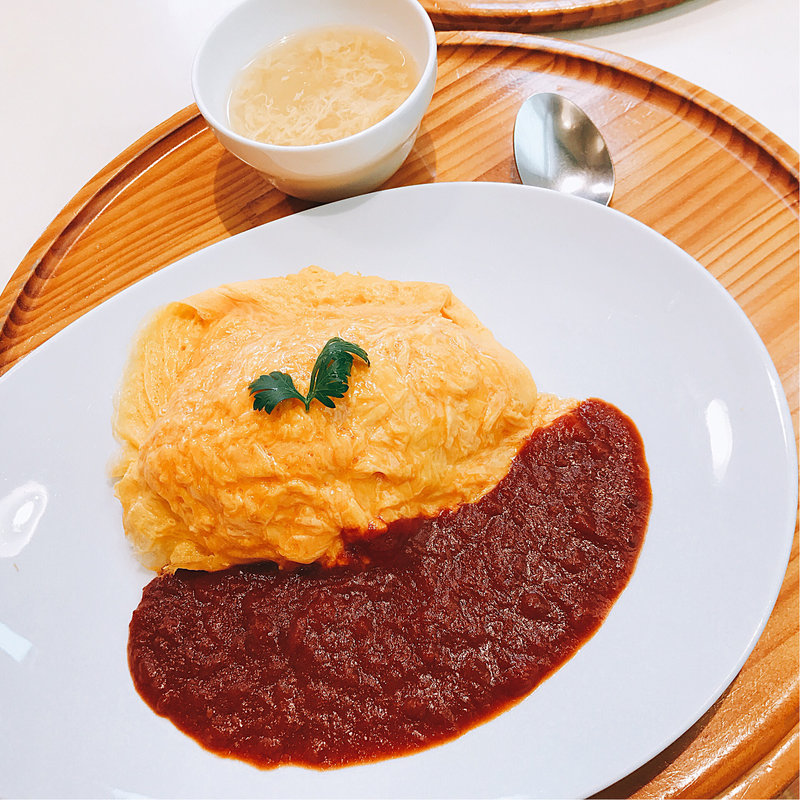 じっくり煮込んだトマトソース(たまご舎 愛島本店 （たまごや）)