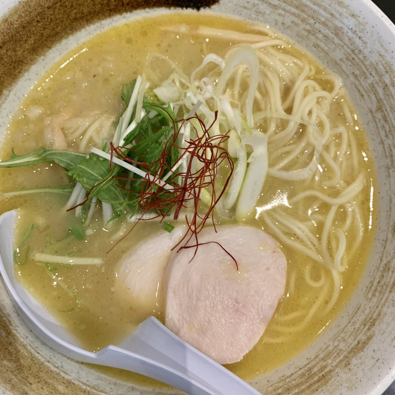 濃厚鶏白湯そば(麵屋武一　汐留シティセンター店)