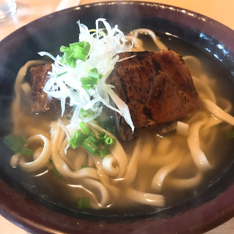 炙りソーキそば(並)(中山そば いちの屋 )