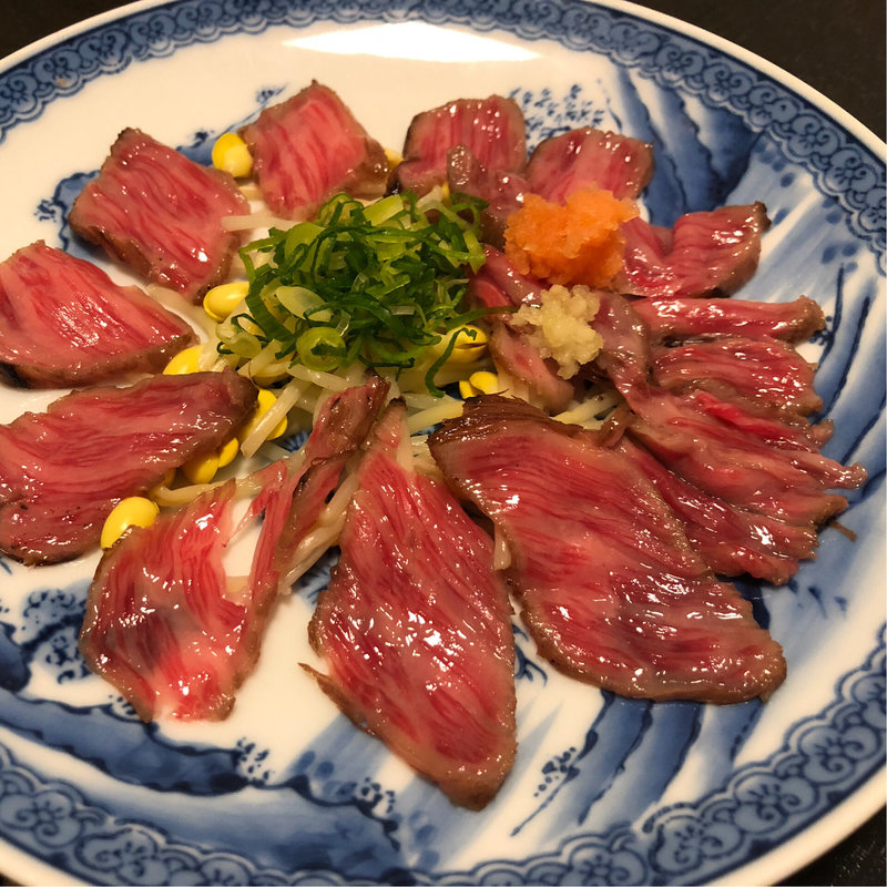 牛たたき(池田・銀なべ)