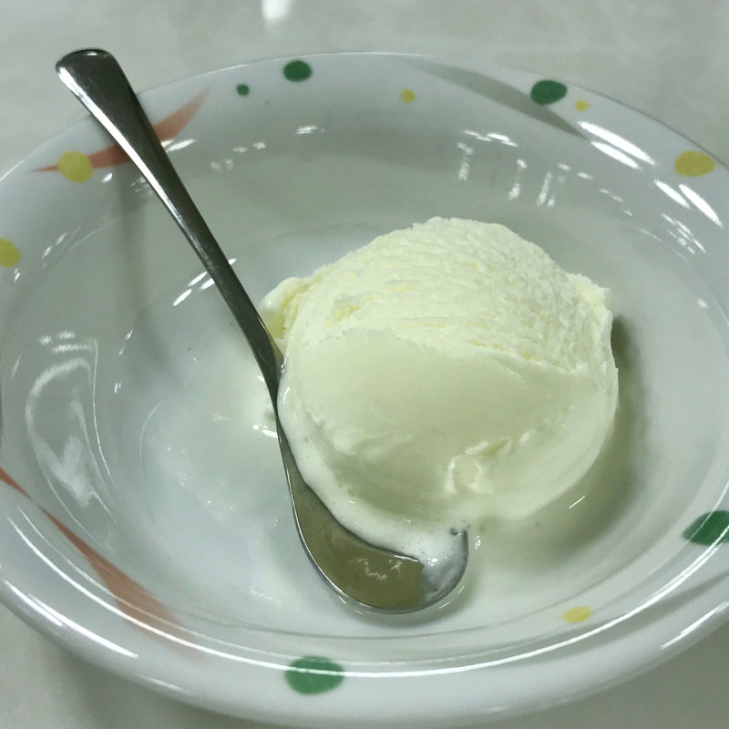 バニラアイス(明世 （メイセイ）)