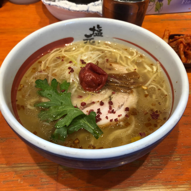 梅塩ラーメン(八尾塩元帥)