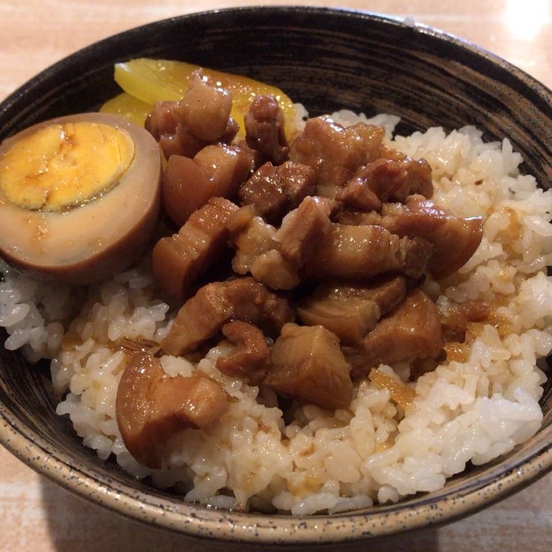 ルーローファン(好呷)