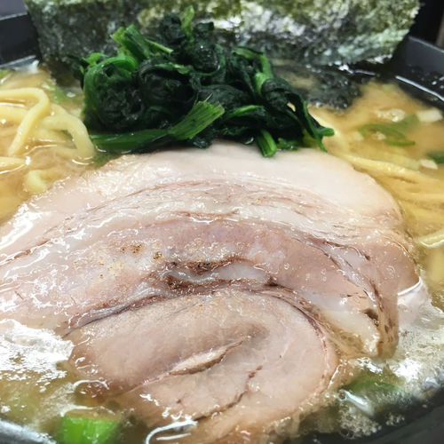 川崎市高津区で食べられる人気豚骨ラーメンbest3 Sarah サラ