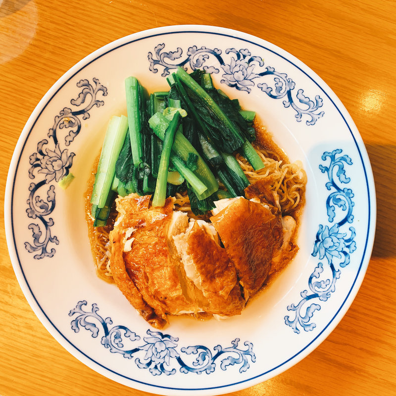 ローストチキンヌードル(威南記海南鶏飯 日本本店 （Wee Nam Kee Chicken Rice/ウィーナムキーチキンライス）)