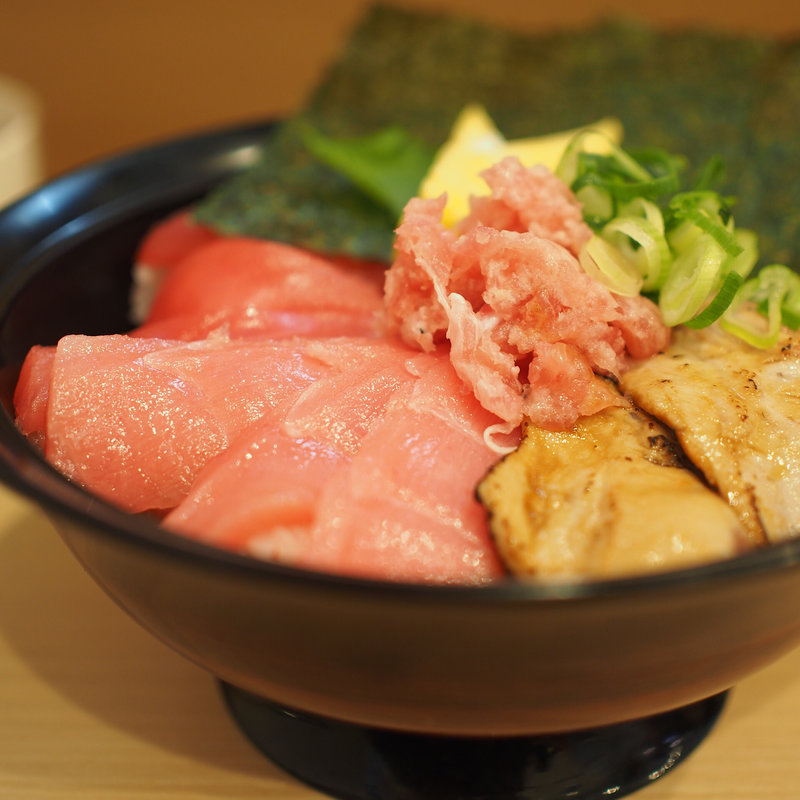 トロ入り特選生本鮪丼(まぐろのエン時 心斎橋店)