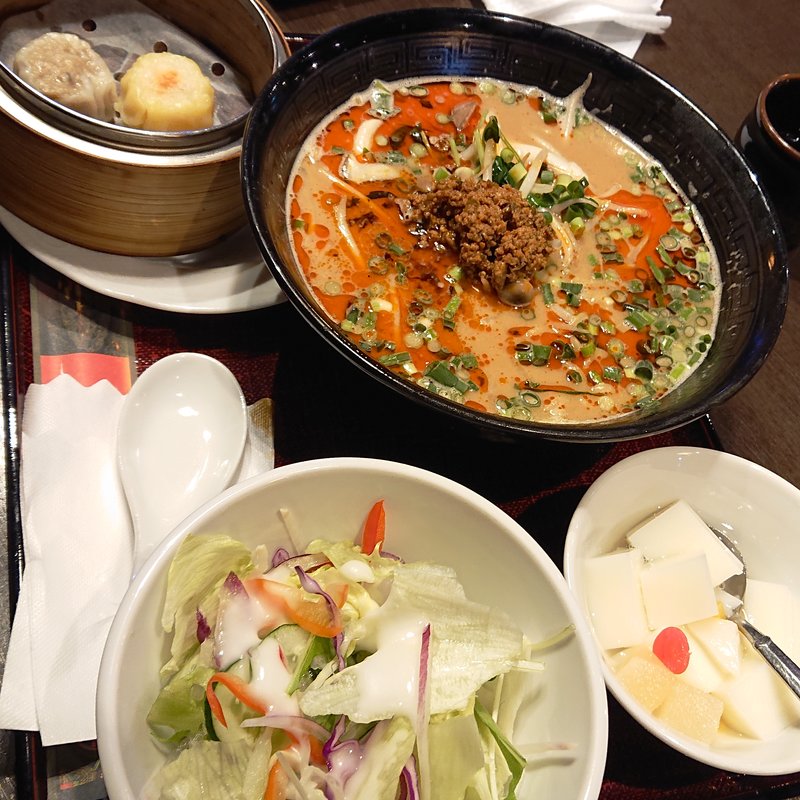 タンタン麺＋1点心(中国料理 盤古茶屋 川崎本店)