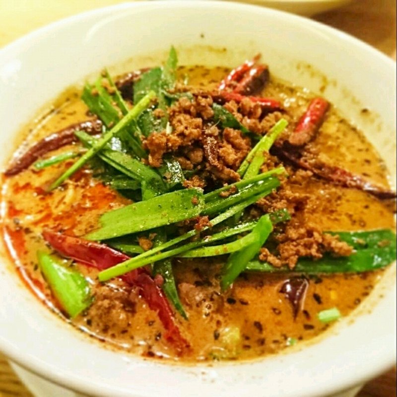 四川担々麺(中国菜四合院凛丹)