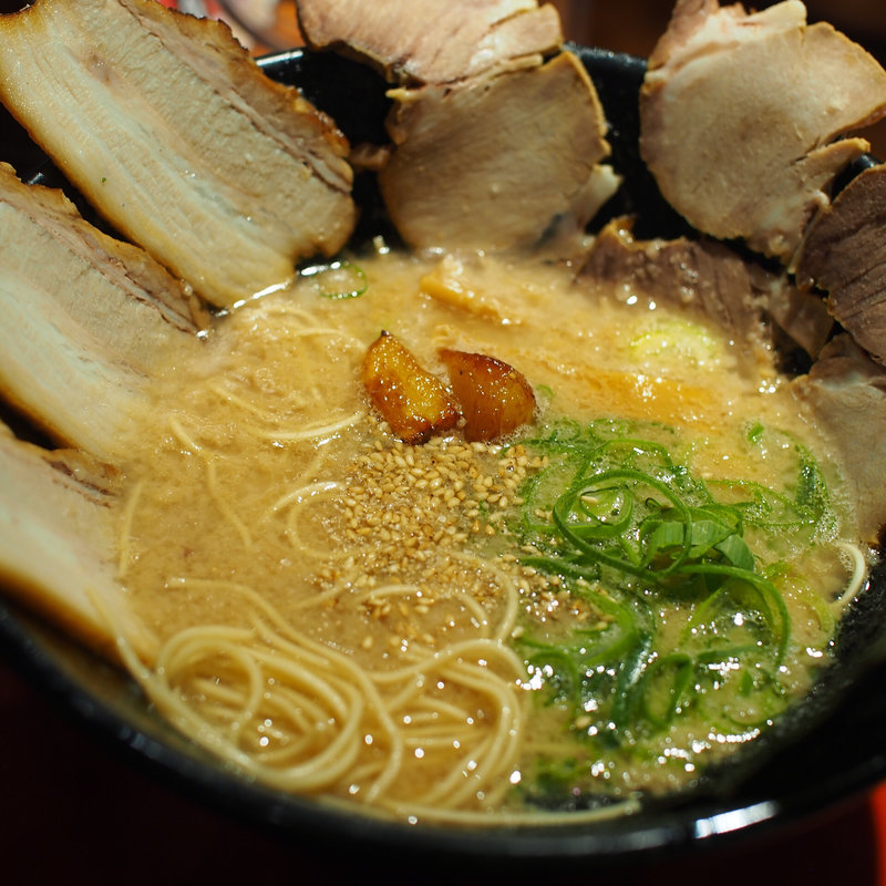 チャーシュー麺(河童ラーメン本舗 米国村店)