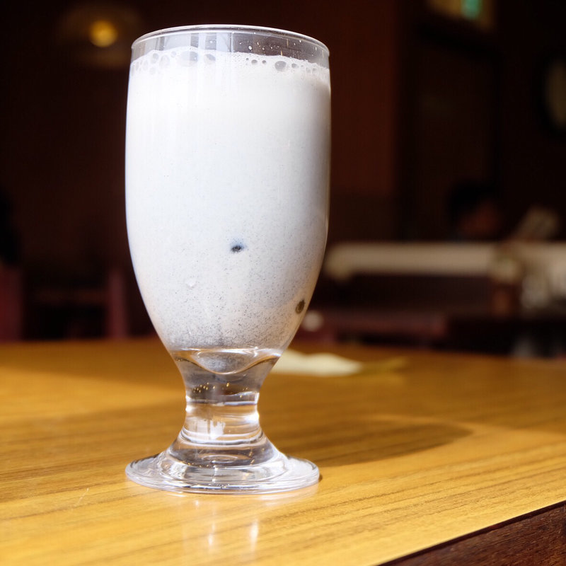 黒ごま豆乳(コンパル 御器所店)