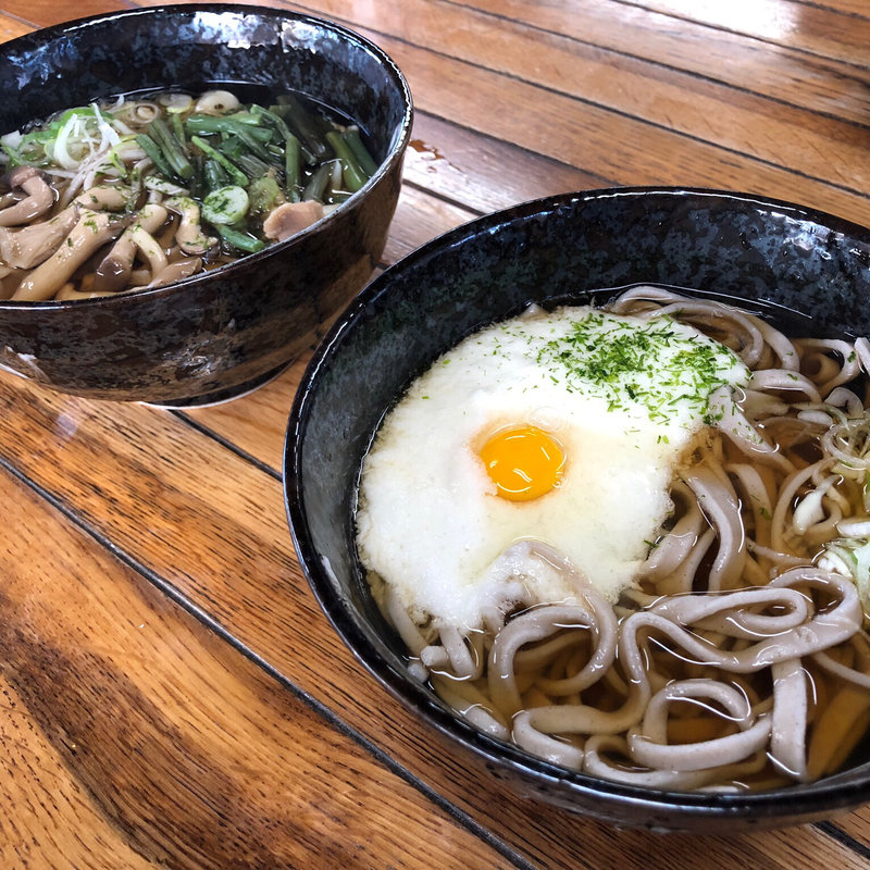 とろろそば(やまびこ茶屋)