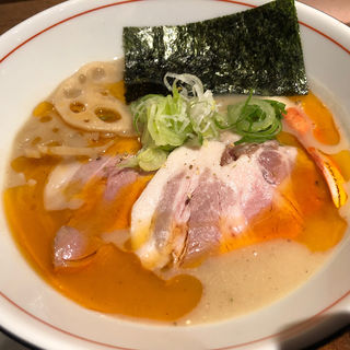 花咲ガニの濃厚蟹そば(麺と心 7 )