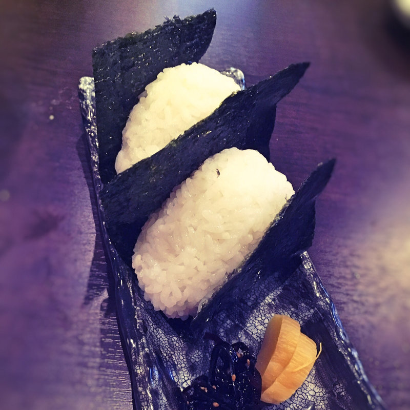 おにぎり(食酒家拠り所てっちゃん)