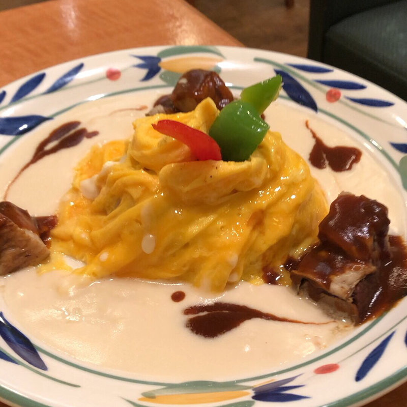 トルネードオムライス&ビーフシチュー(モレット （MOLETTO）)