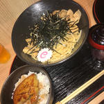 油そば(大盛)＋フォアグラ丼(Japanese noodles 真)