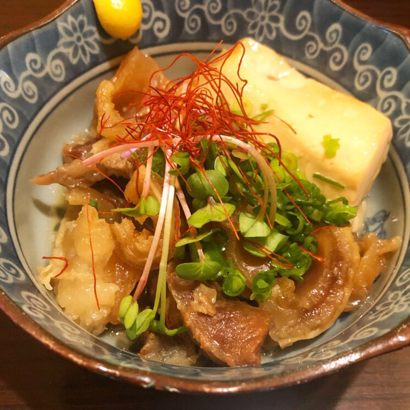 煮込み(ピンクのヨイドレ鯨)