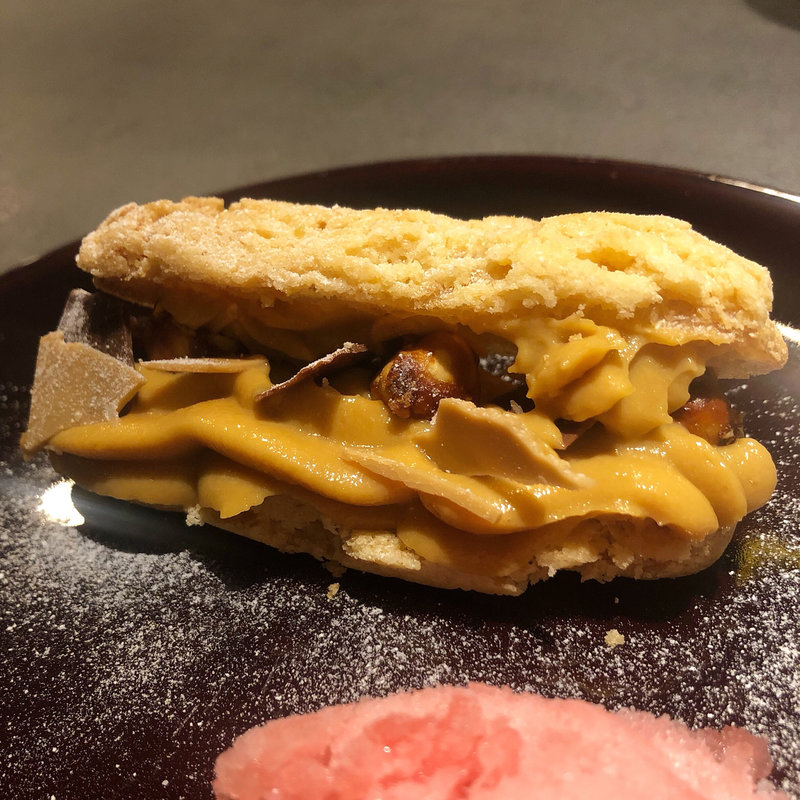 塩エクレア(Saint FAUCON)