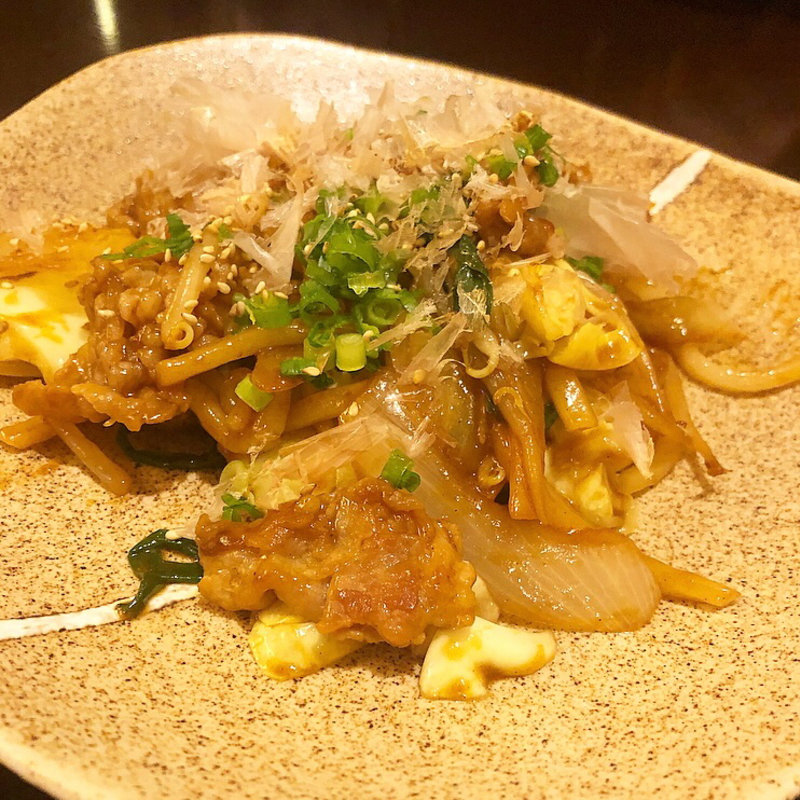 焼きうどん(ピンクのヨイドレ鯨)