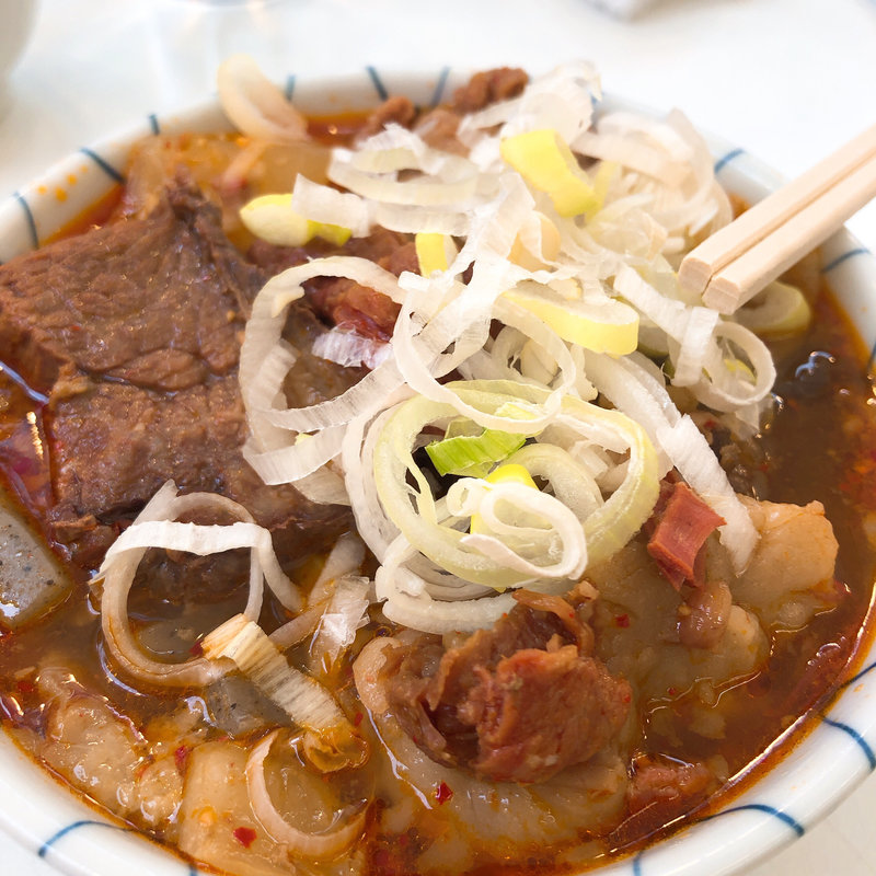 韓国風 牛すじ煮 (ピリ辛)(鈴芳)