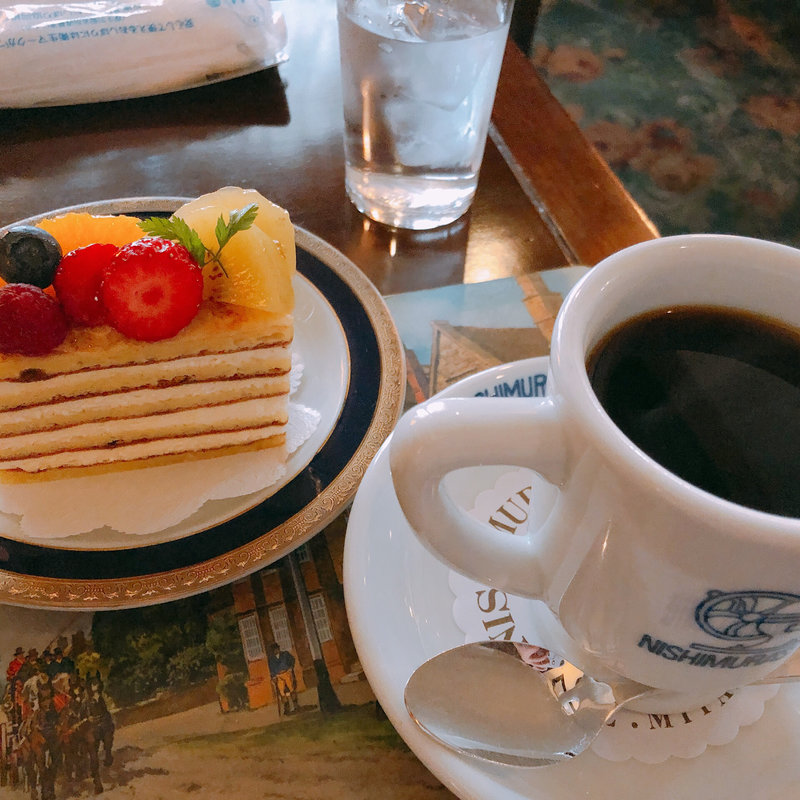 パラチンケシュニッテン(北野坂にしむら珈琲店)